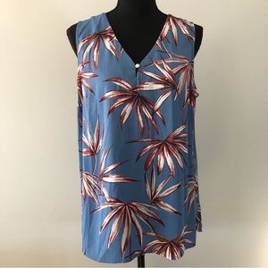 Women’s Cleo Universal fit Blue Tropical Floral sleeveless top size M